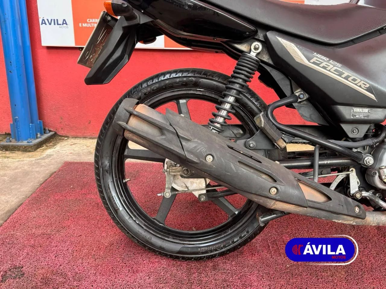 Yamaha YBR 125 Factor 125 cc  - Foto 3