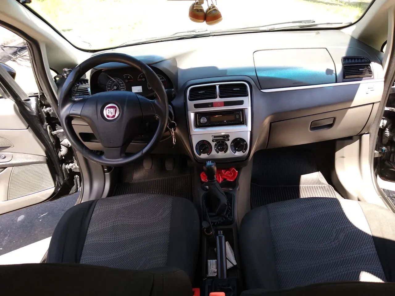 Fiat Punto Attractive 1.4 Fire Flex 8V 5P 2012 - Foto 5