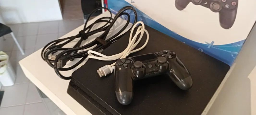 CONSOLE PS4 SLIM HD 1 TERA - Foto 2