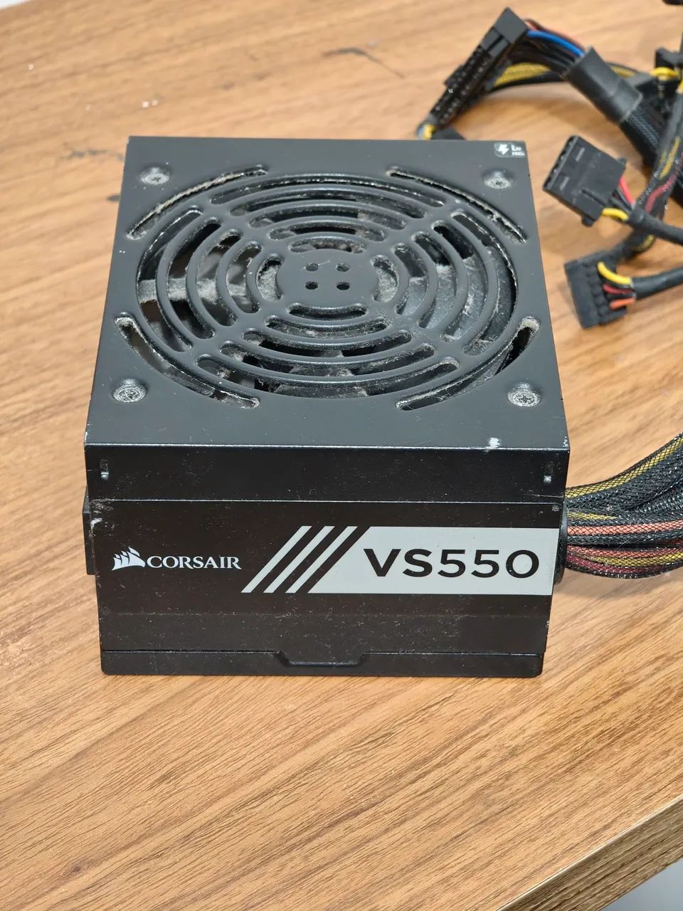Fonte Corsair vs550 usada em bom estado 