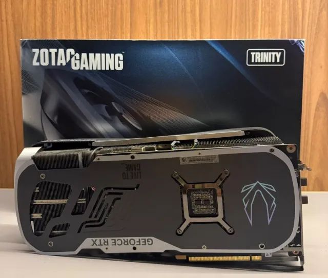 RTX 4080 16GB ZOTAC TRINITY - Foto 2