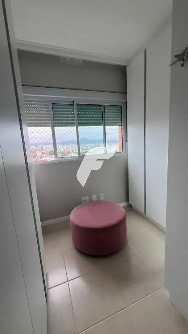 Apartamento mobiliado com vista parcial mar, 3 quartos sendo 1 suíte . - Foto 4