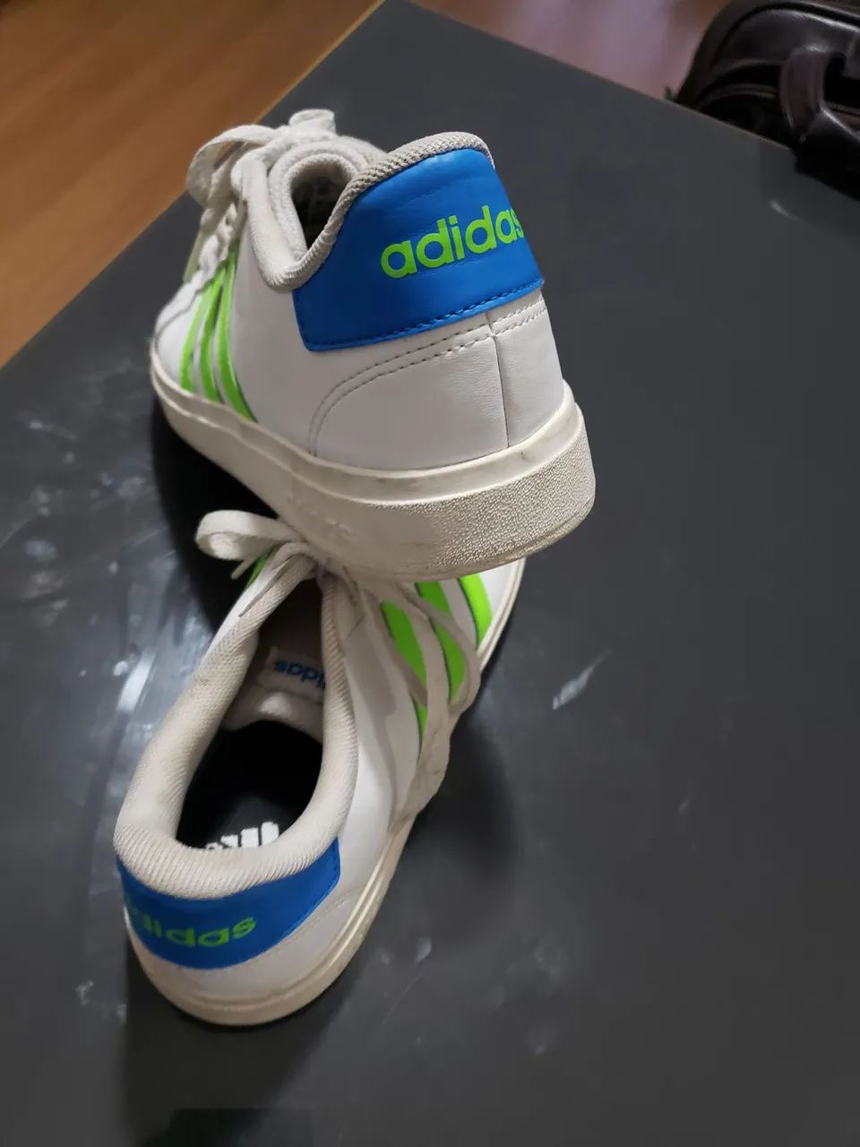 Tenis branco masculino Adidas - Foto 5