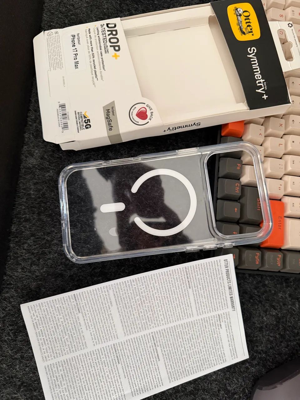 Capa ottebox symmetry p/ iPhone 17 pro Max  - Foto 3