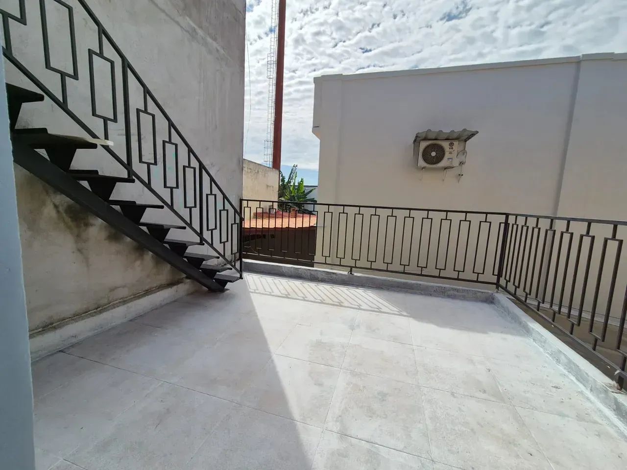 ALUGO CASA 3 QUARTOS - FLORES - MARQUÊS DE CARAVELAS - Foto 2