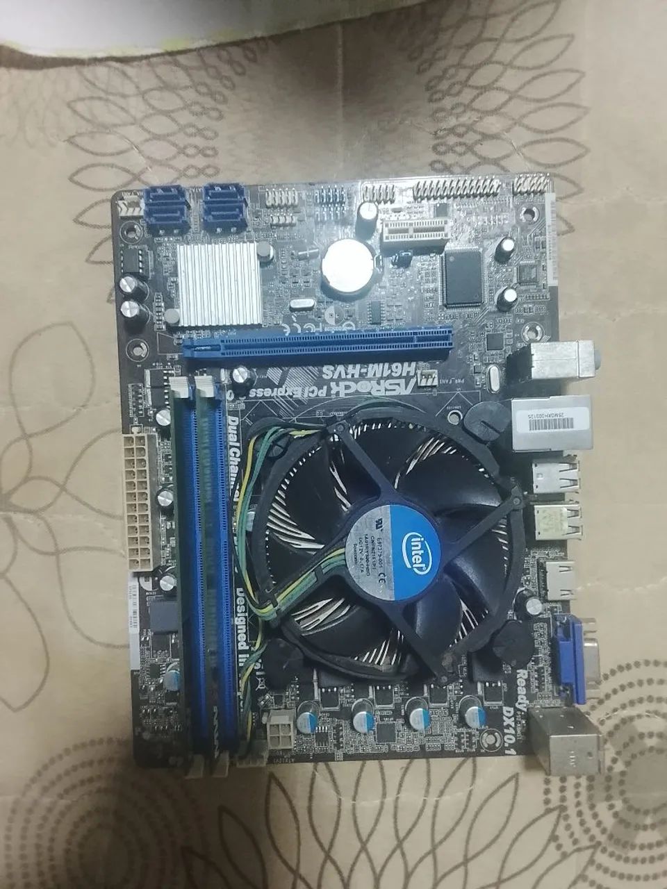 Placa mãe + 4GB + Processador + Mouse