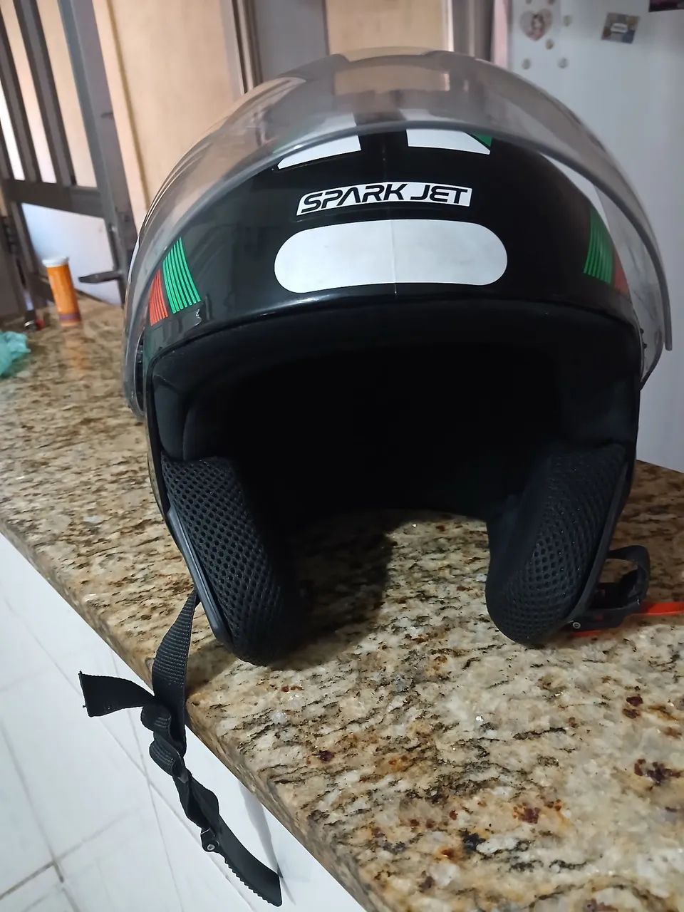Vende-se dois capacete  - Foto 3