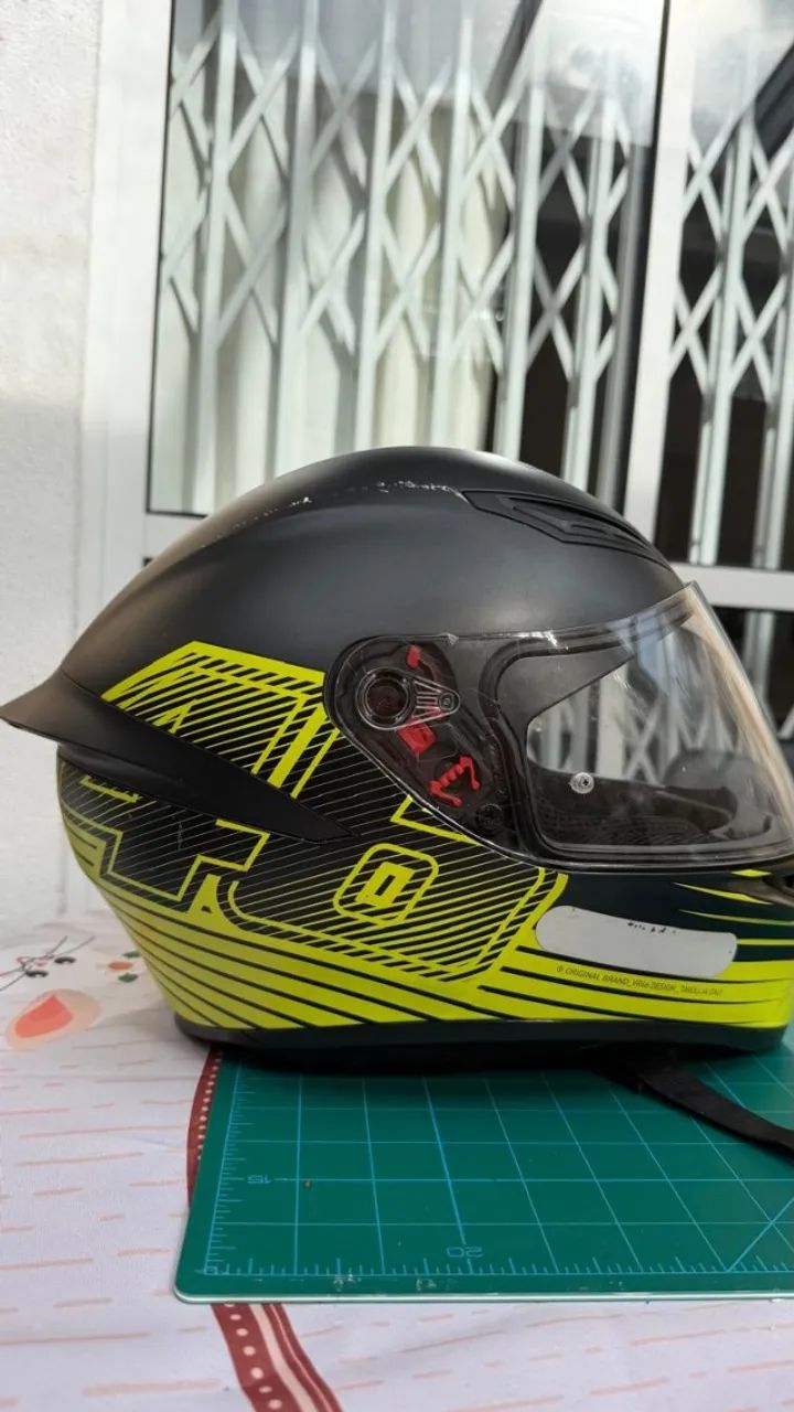 hjc cl-17 full face helmet Omni Matte Black-White-Red – Motorangutan season://ss26 Art Customizations:2 portrait Overnight Bag Best Leather Optically correct