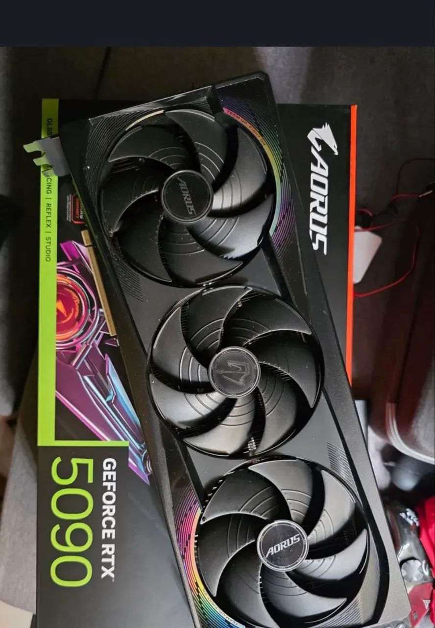? GIGABYTE RTX 5090 AORUS MASTER 32GB ? MONSTRO DE PERFORMANCE! - Foto 5