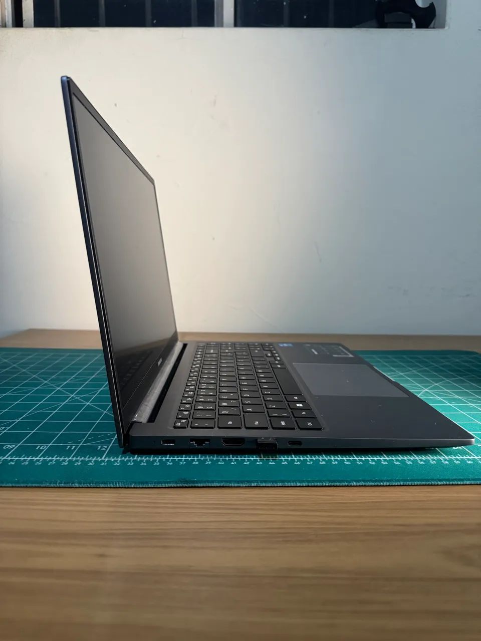 Notebook Samsung I3 8gb ram- VivoBook em perfeito estado  - Foto 2