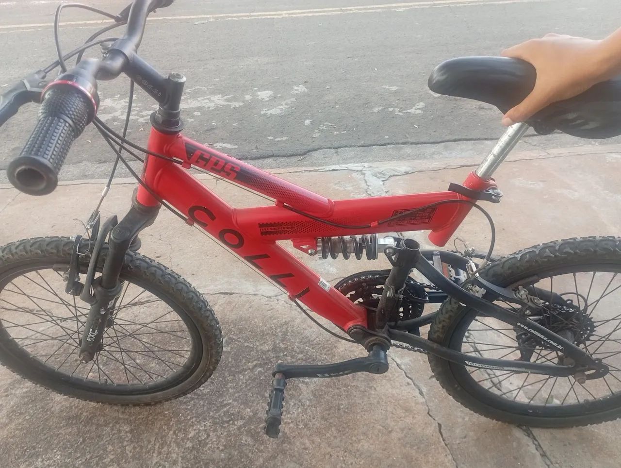 Bicicleta aro 24 colli  - Foto 3