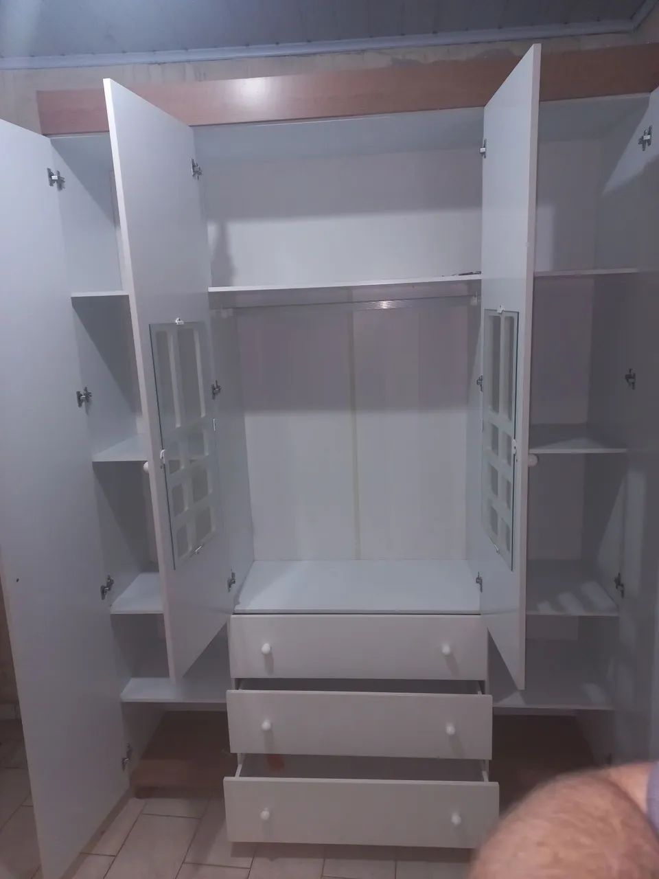 GUARDA ROUPA INFANTIL SEMI NOVO - Foto 3