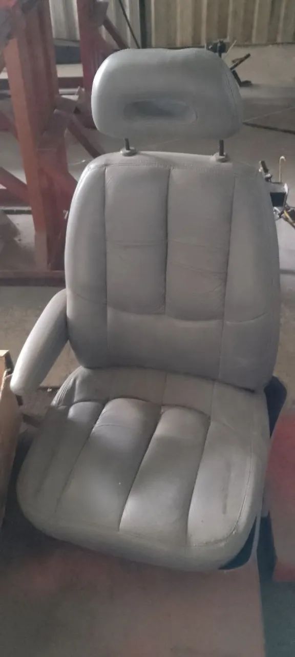 Tapeçaria para automóveis  - Foto 2