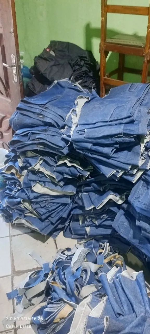 VAGA PARA COSTUREIRA