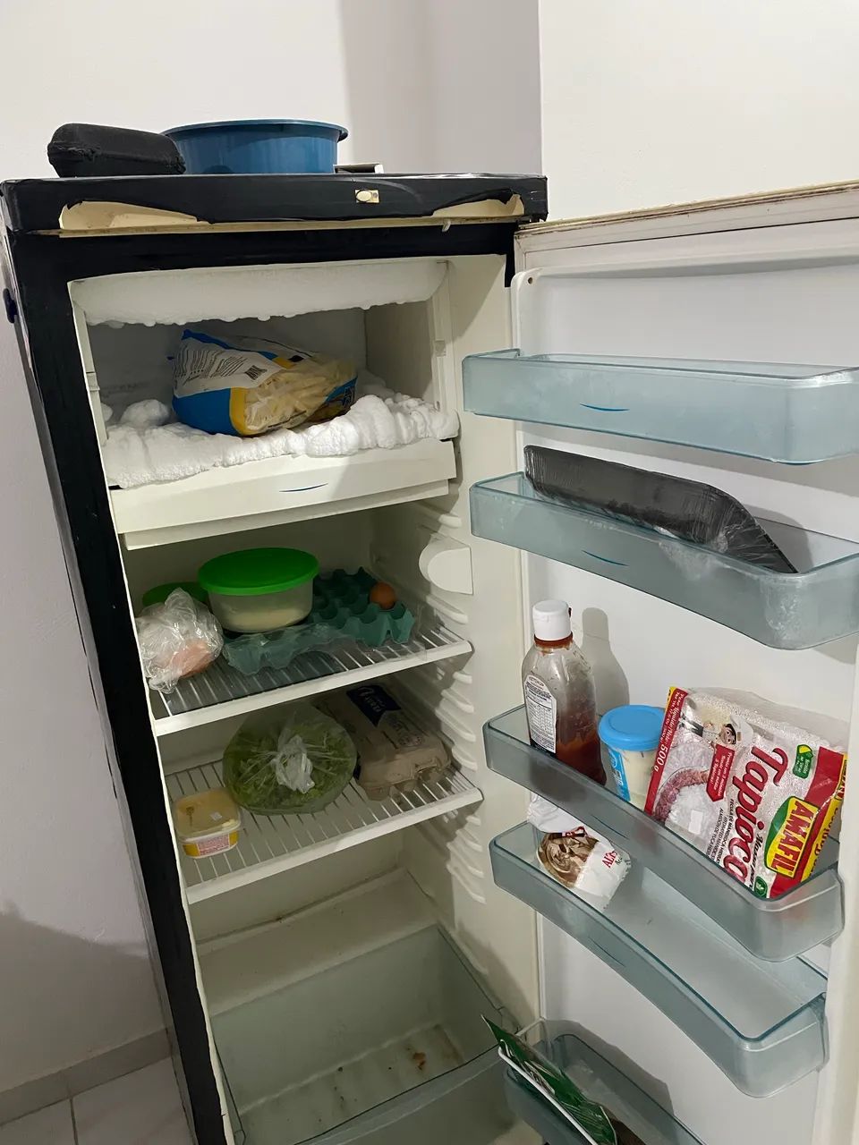Vende-se geladeira 