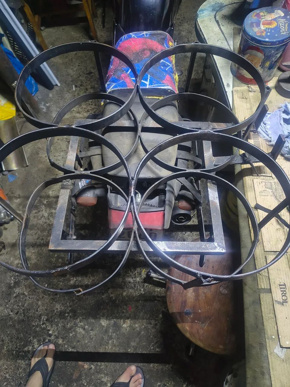 Suporte galão de água ybr