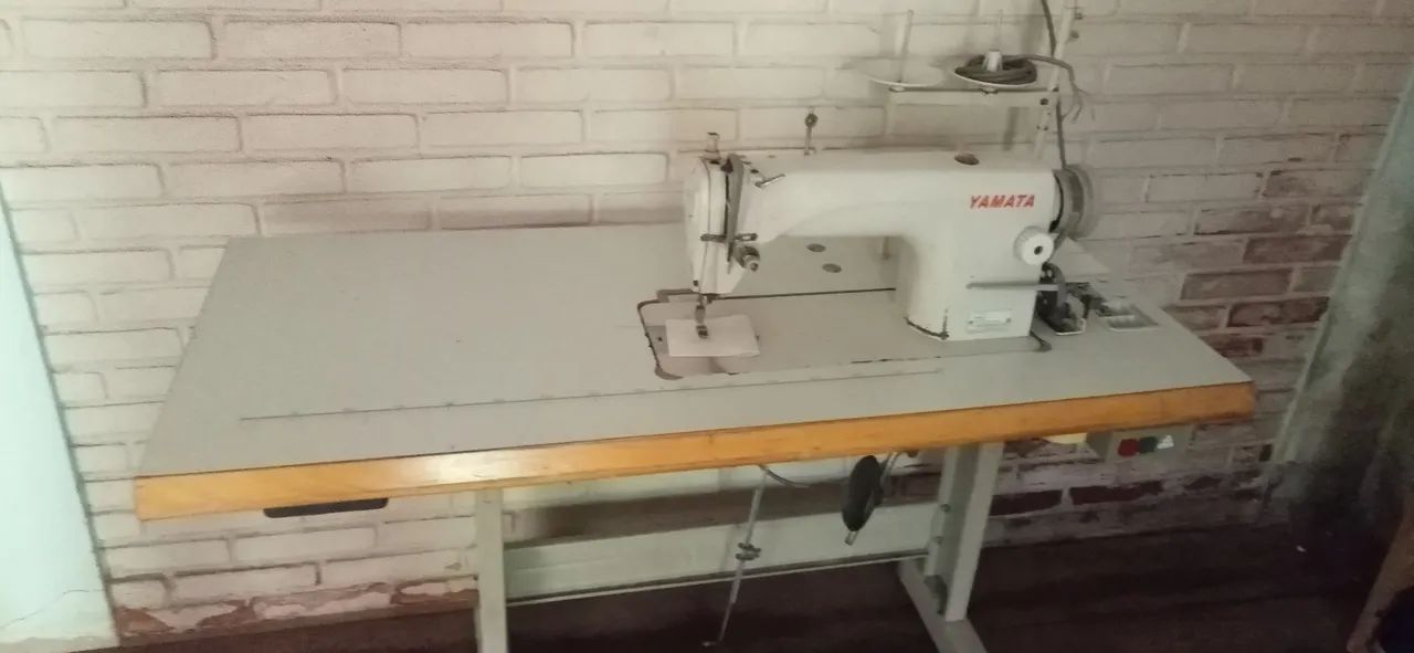 Máquina Reta industrial 