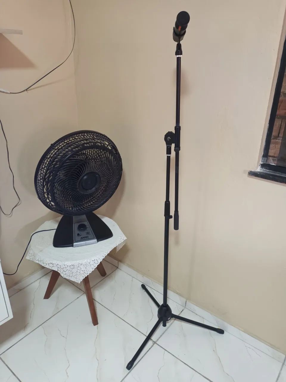 VENDO PEDESTAL DE MICROFONE - Foto 4