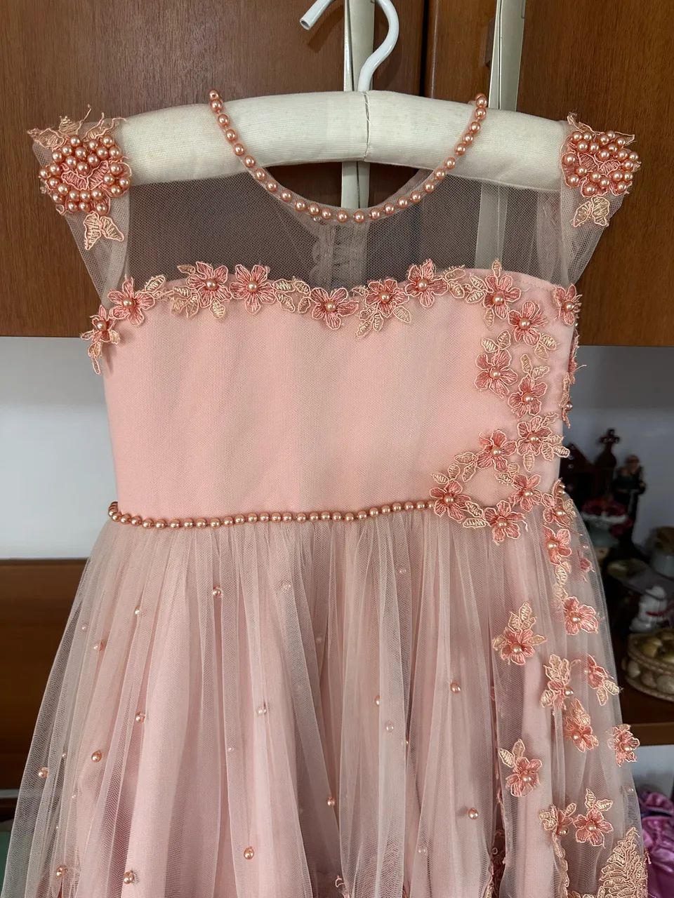 vestido infantil festa rosé com renda e pérolas - Foto 4