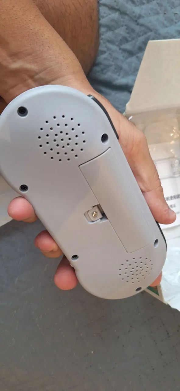 SF2000 CO SOLE DE JOGOS PORTÁTIL NOVO - Foto 3