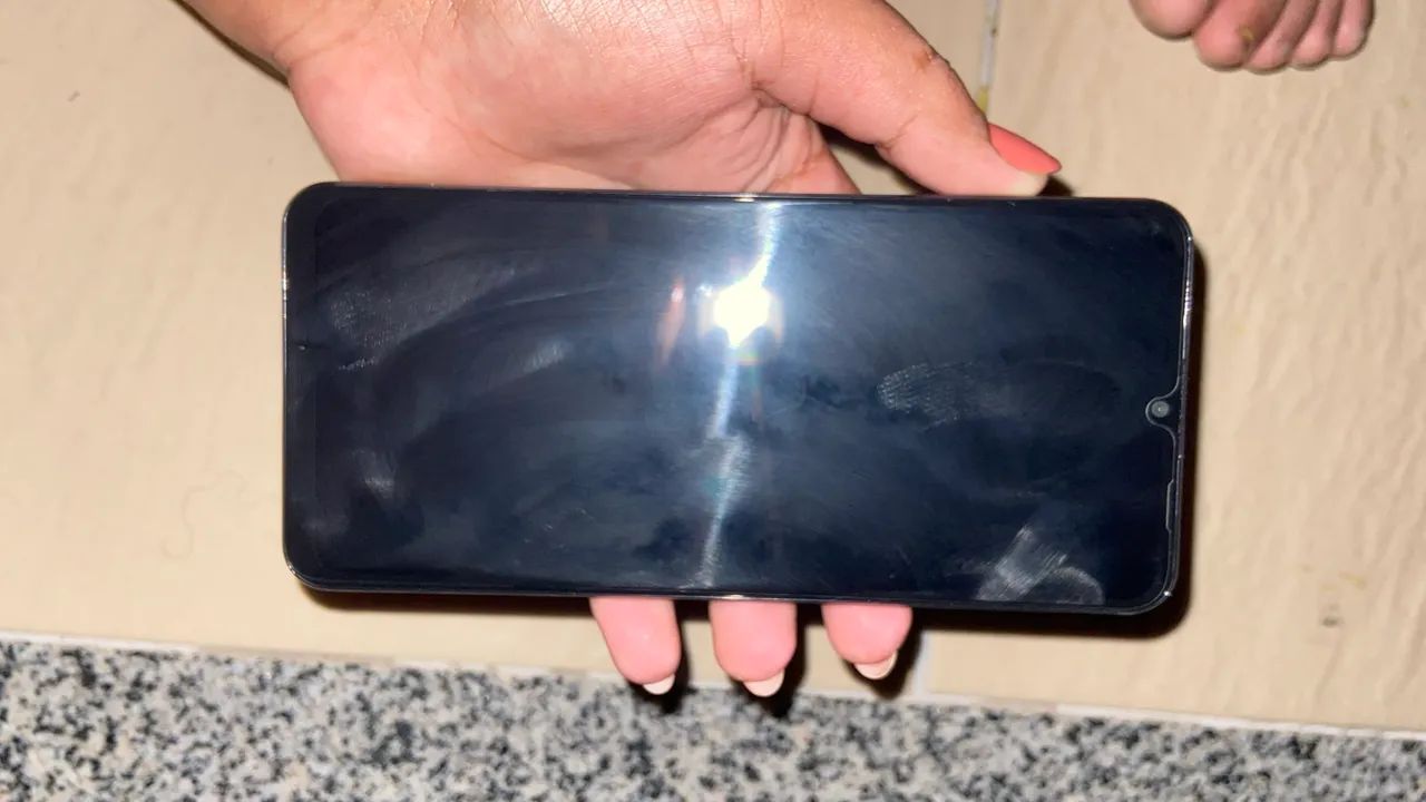 CELULAR  REALME c61 . 8,0 GB DE RAM  E 128 GB DE MEMÓRIA  - Foto 3