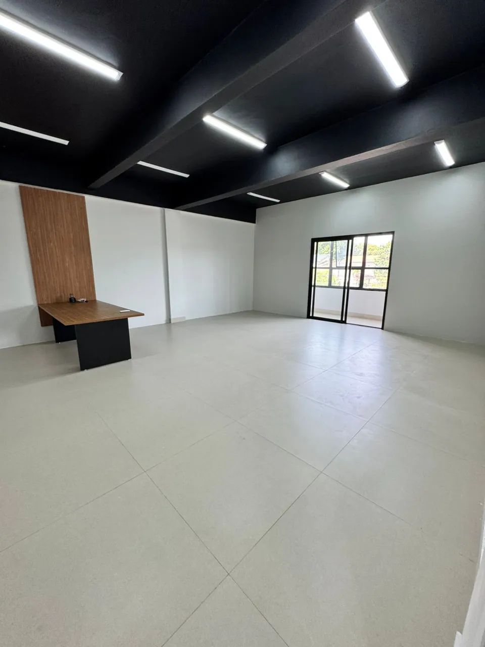 ALUGO SALA EM PRÉDIO - Foto 4