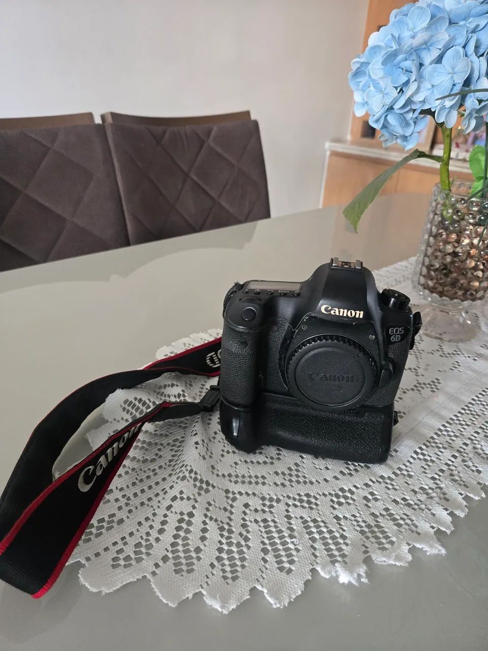 Camera canon EOS 6D com gripe  - Foto 2