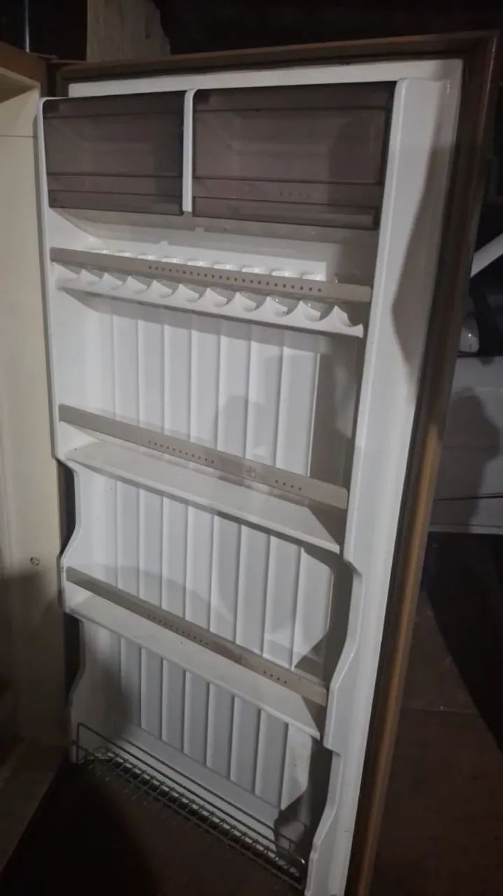 Geladeira Prosdócimo antiga  - Foto 3