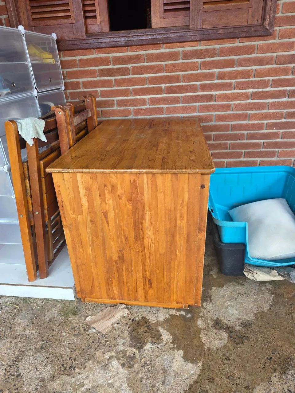 Mesa balcão com banquetas em madeira - Foto 2