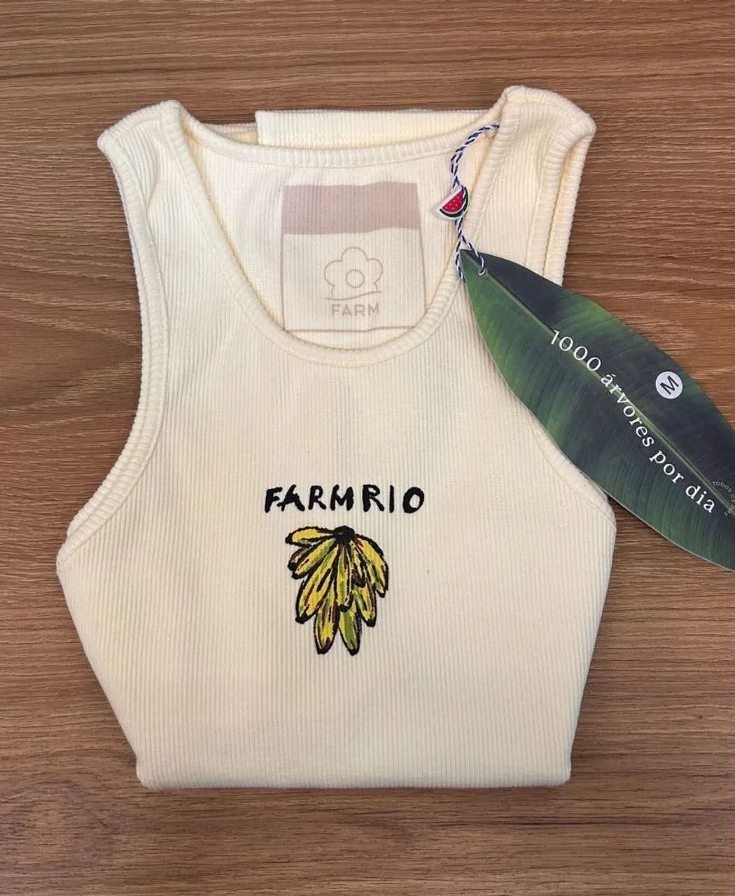 Roupas novas na etiqueta da Farm. - Foto 5