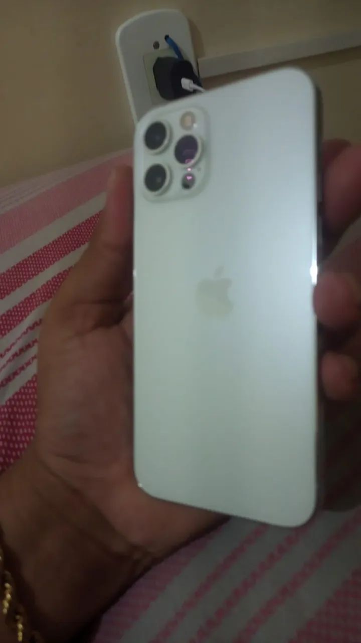 iPhone 12 Pro  - Foto 3