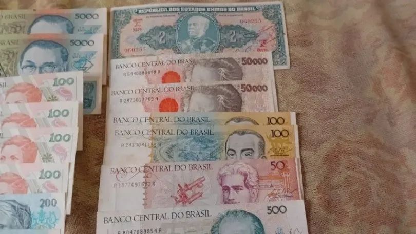 coleção de 29 notas de dinheiro antigas! - Foto 5