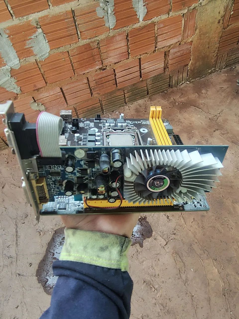 Placa mãe  LGA 1156 DDR3  - Foto 4