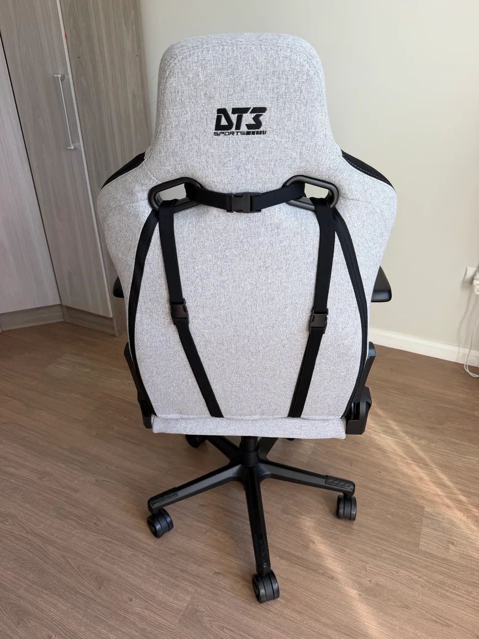 Cadeira ergonômica DT3 Rhino - Foto 5