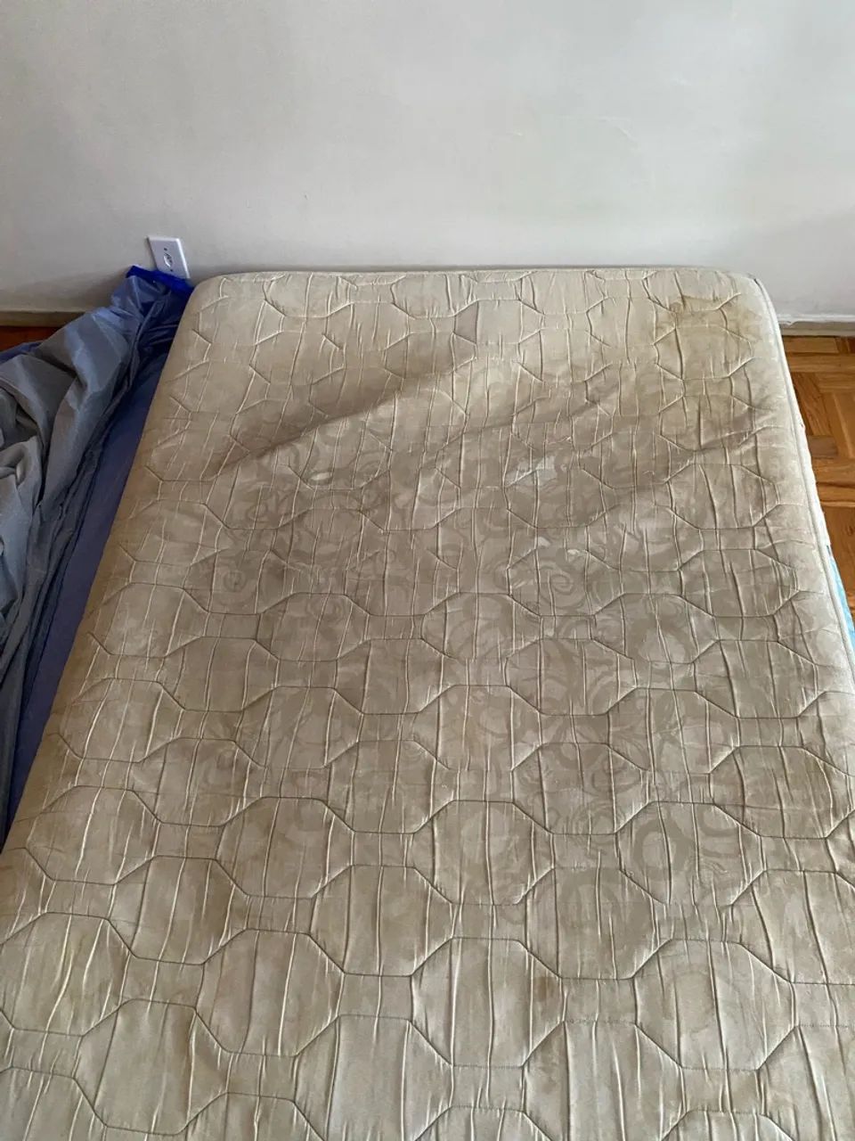 Colchão casal - usado  - Foto 2