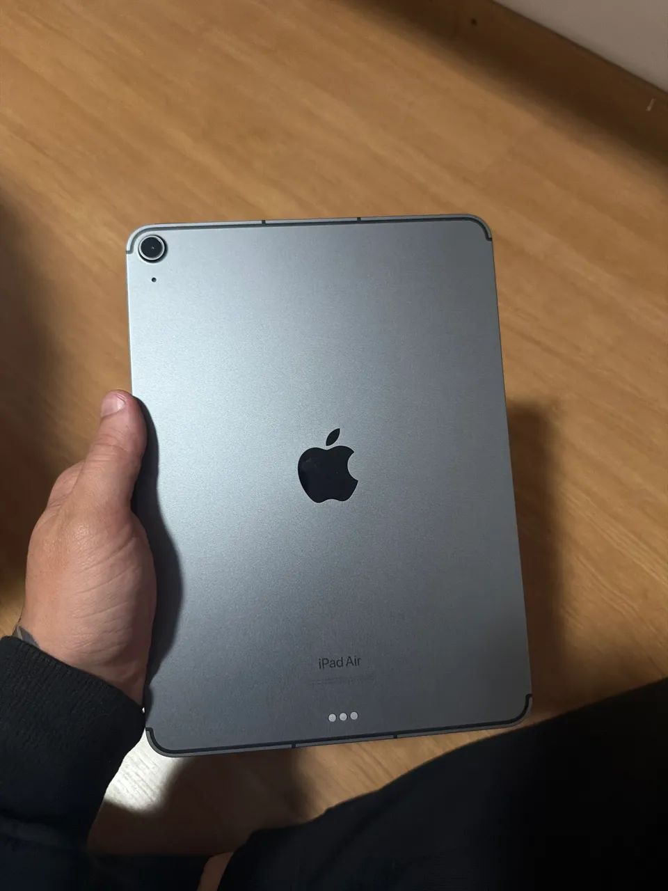 iPad Air 5ª Geração 64GB + Apple Pencil 2ª Ger. + Capa Teclado