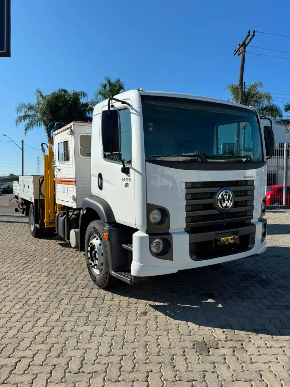 VW 14.190 4X2 2021 MUNCK 14 TONELADAS COM CABINE SUPLEMENTAR