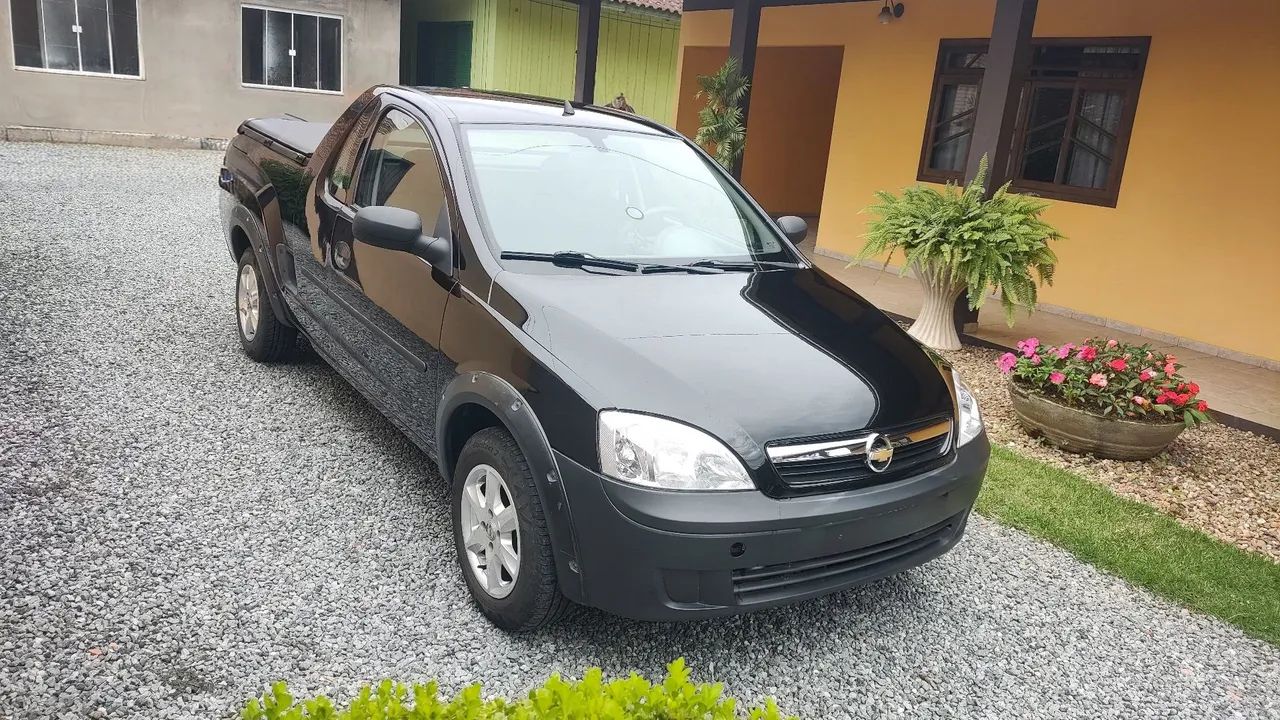 Chevrolet Montana 1.4 8V CONQUEST ECONOFLEX 2P 2009