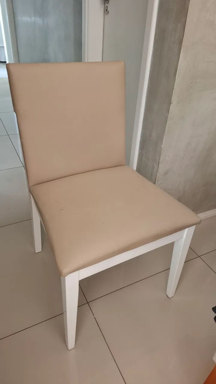 Base de Mesa e 4 cadeiras maciça Laca - Foto 5