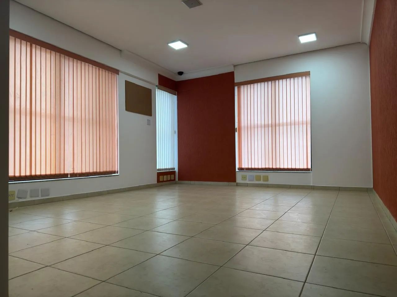 Sala Comercial para Venda em Londrina, Vila Ipiranga - Foto 4
