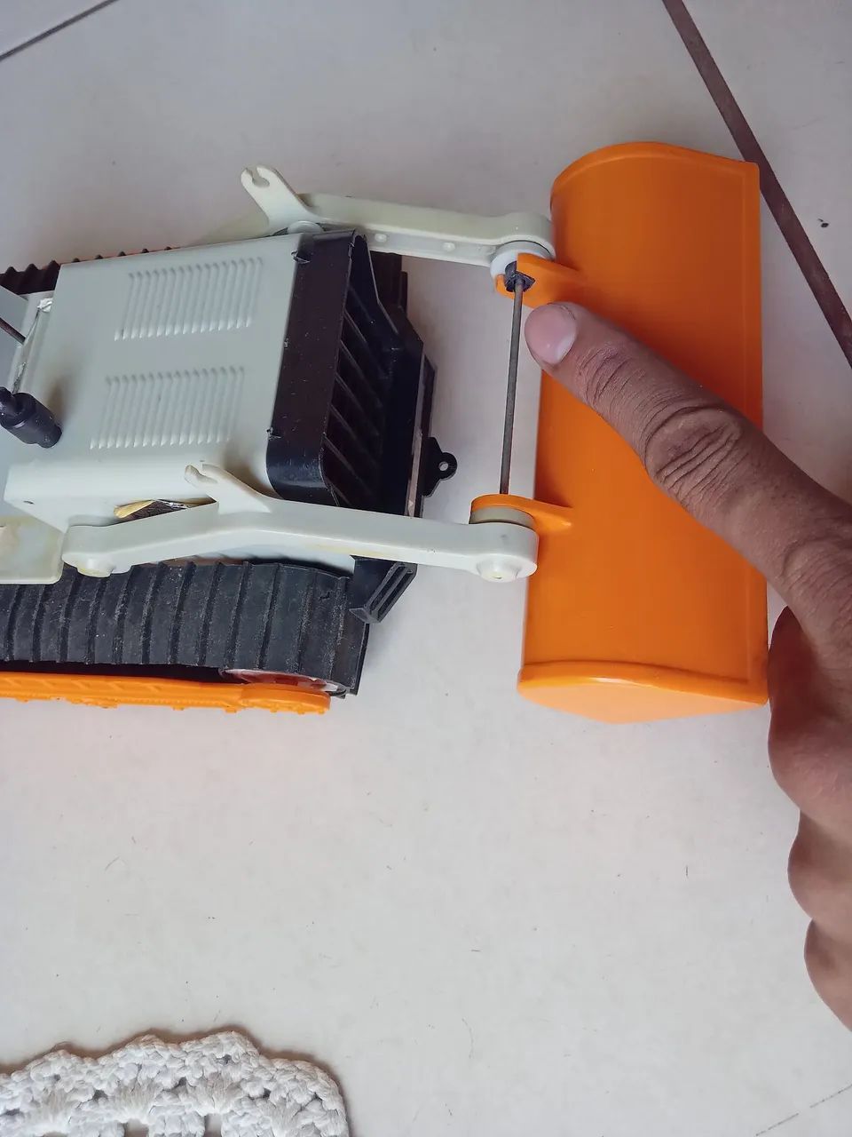 Trator de brinquedo ELKA  - Foto 3