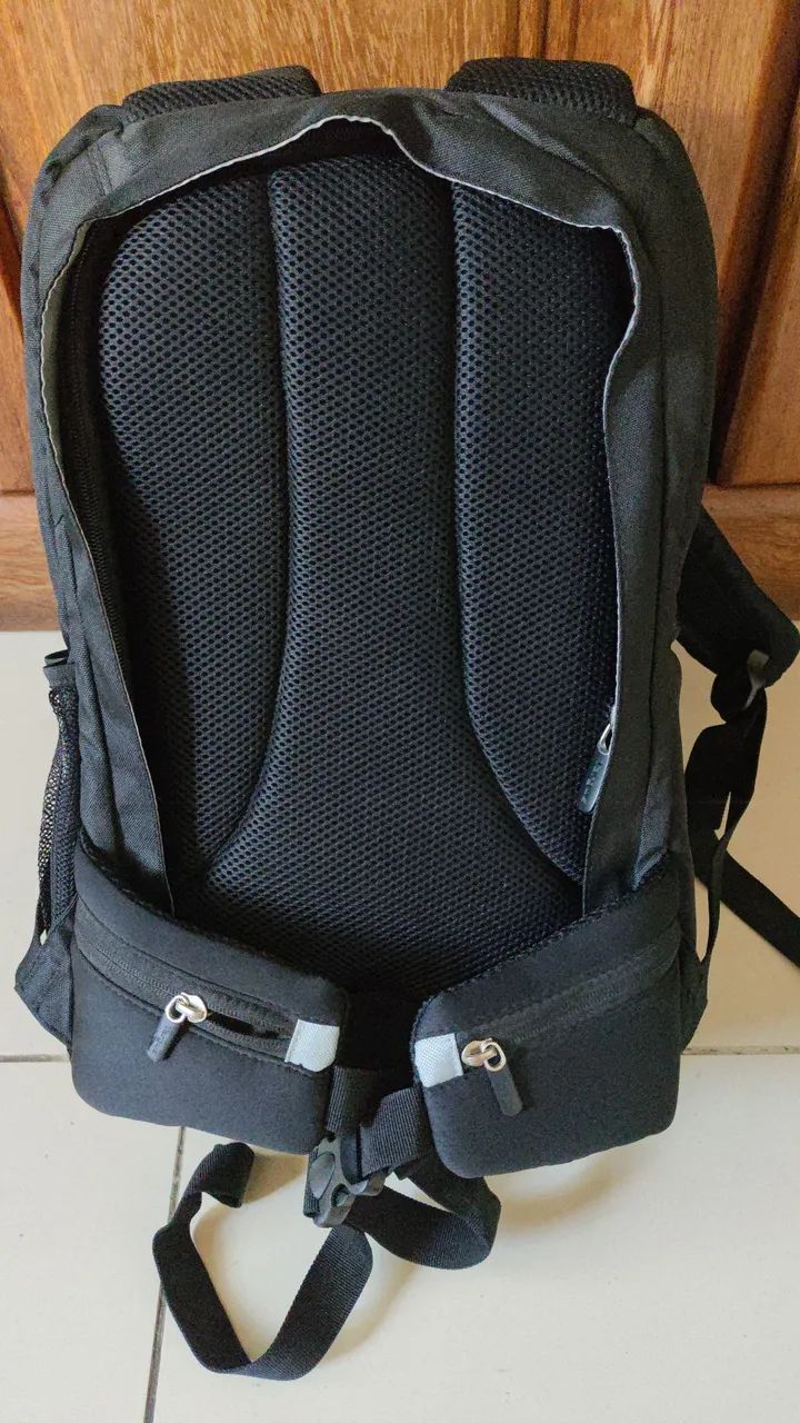 Mochila Fotográfica Targus TG-RABK60 - Foto 5