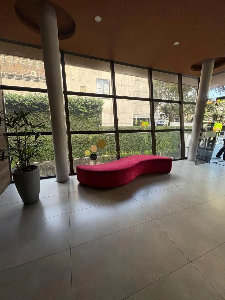 Apartamento com 2 Quartos para Alugar na Rua 48