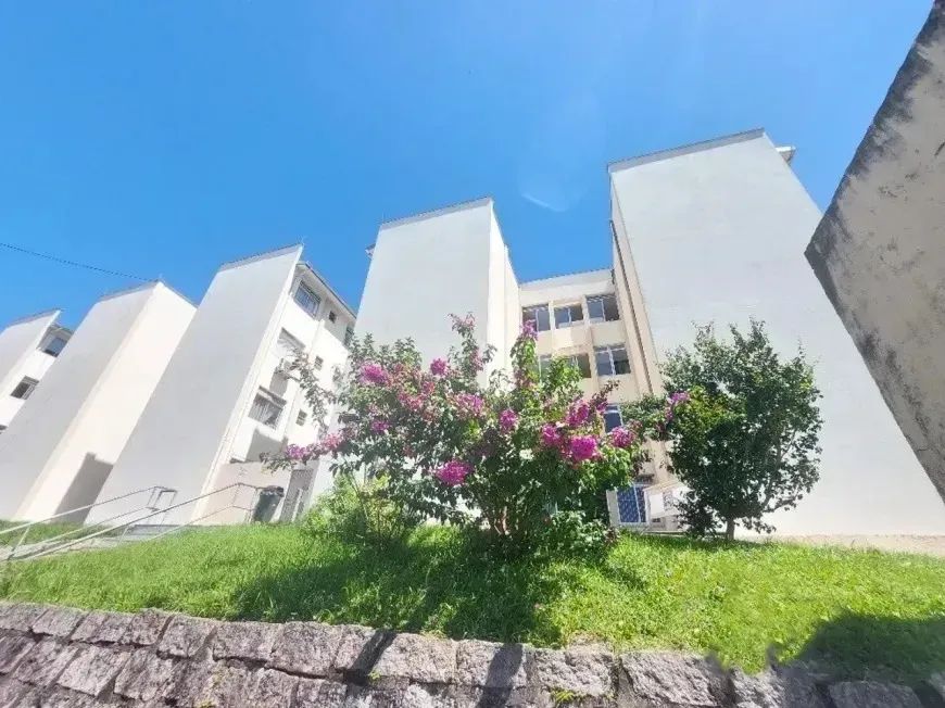 A/Apartamento 3 dormitórios no Bairro Praia Comprida - São José - Foto 2