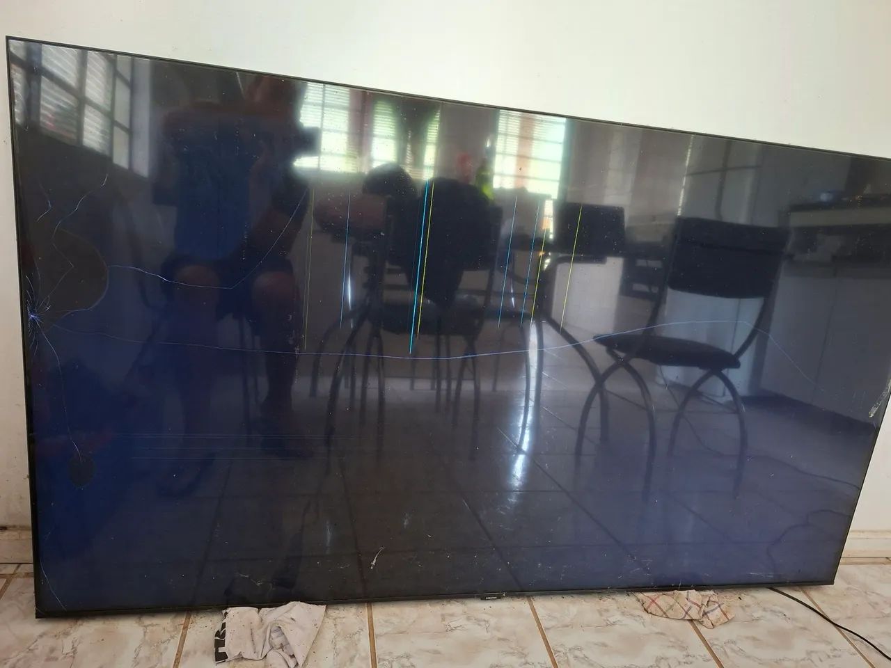TV UN75TU8000G Samsung  - Foto 3