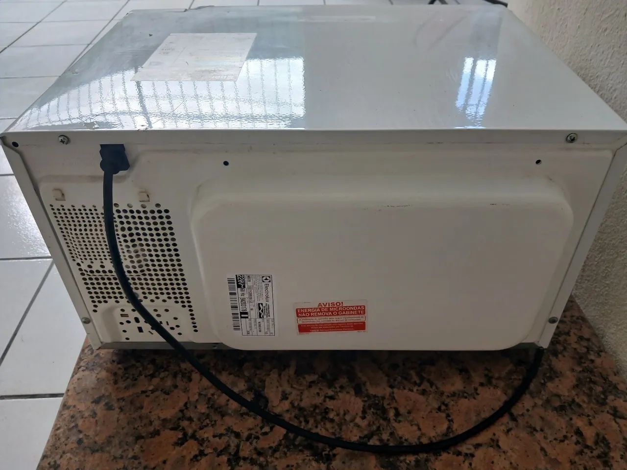Vendo Micro ondas Eletrolux  - Foto 3