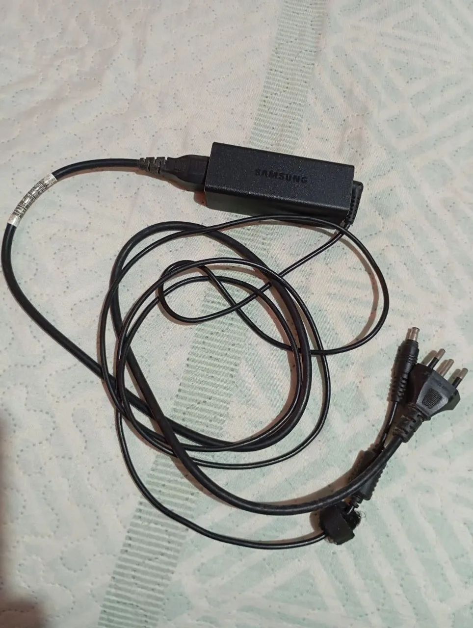 Carregador original notebook ativ book 3