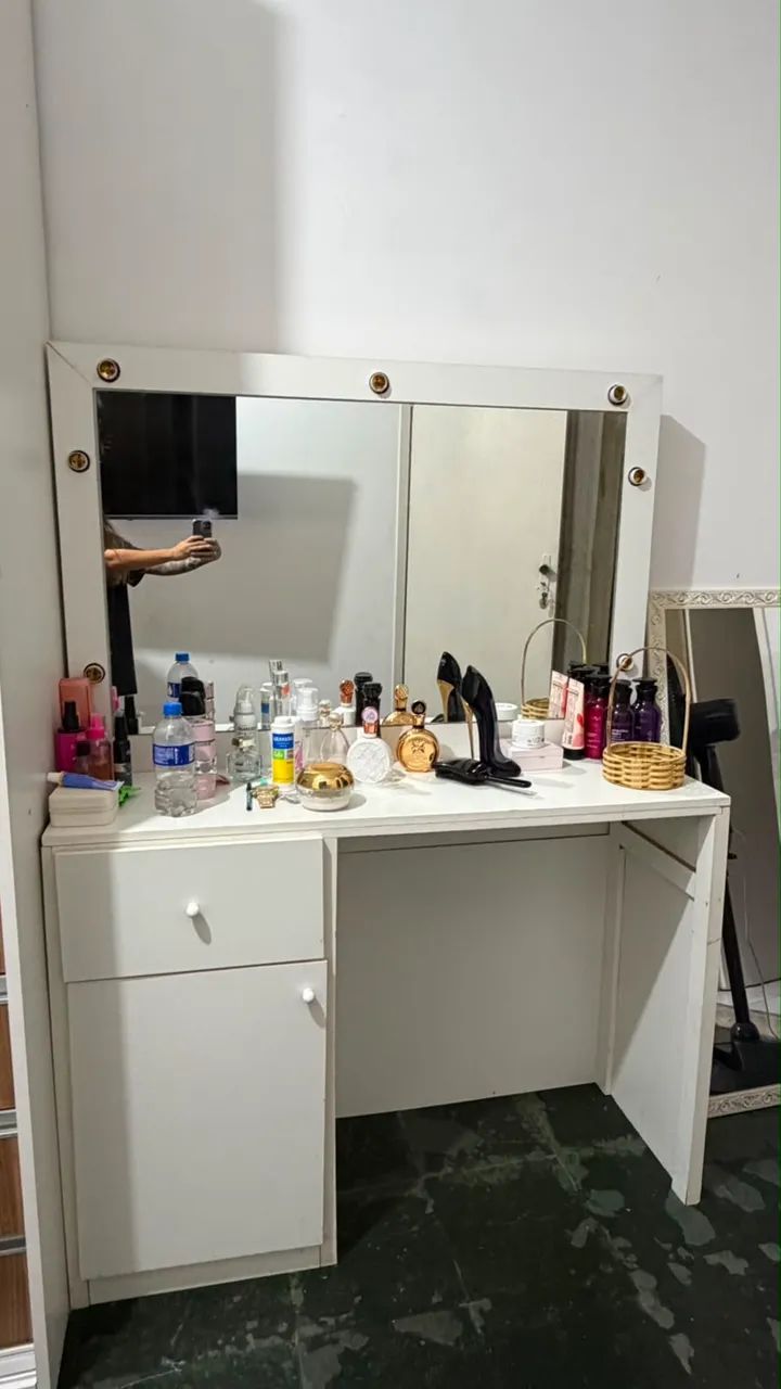 Itens de casa (sofá, rack, painel e penteadeira) - Foto 4