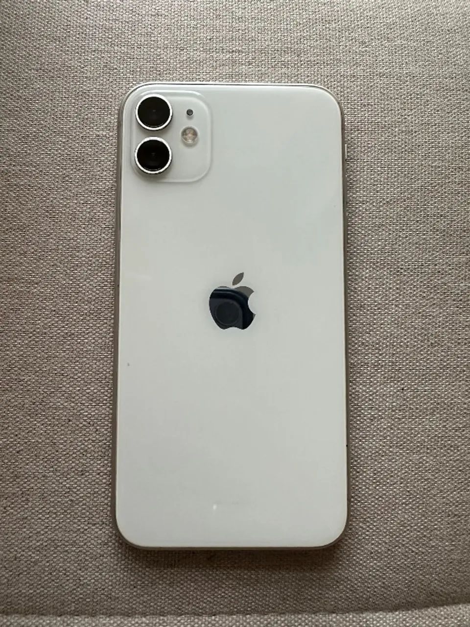 iphone 11 64GB branco