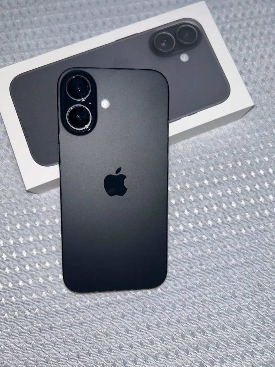 Iphone 16 (100% saúde da bateria)